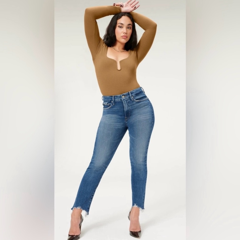 NWT Good American Good Legs Cigarette Jean Size 16